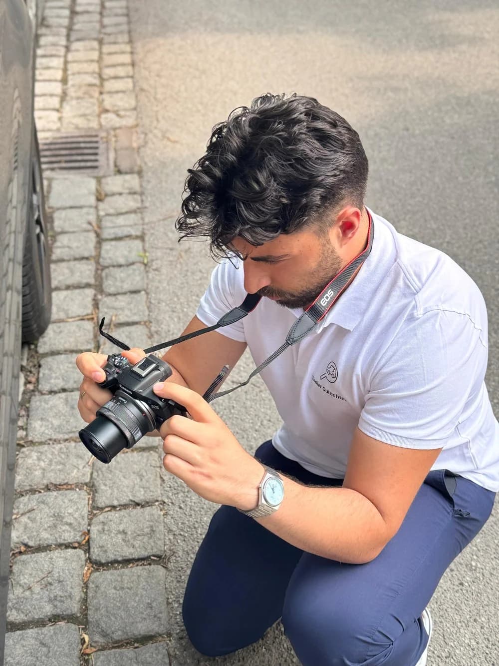 Kfz-Sachverständiger München bei der Unfallbegutachtung